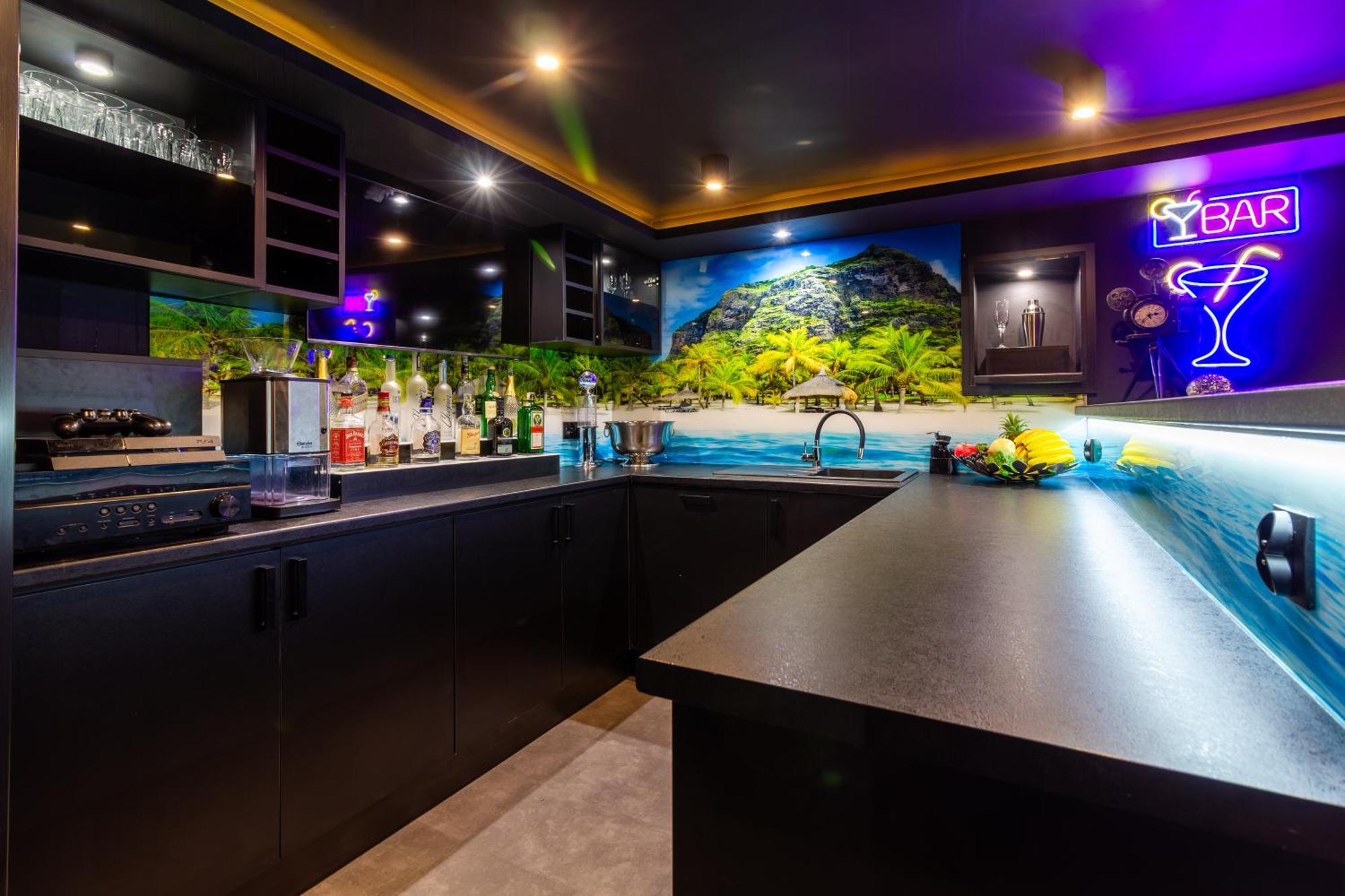 Вилла Housecube, Bar , Prywatne Kino, Bilard , Luxus Вроцлав Экстерьер фото